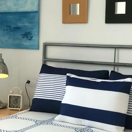 Lets Holidays Estrella Pelegri 2 公寓