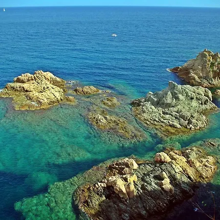 Lets Holidays Estrella Pelegri 2 Apartamento *