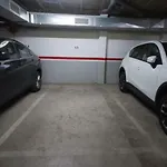 Lets Holidays Lovely Pool With Parking 3